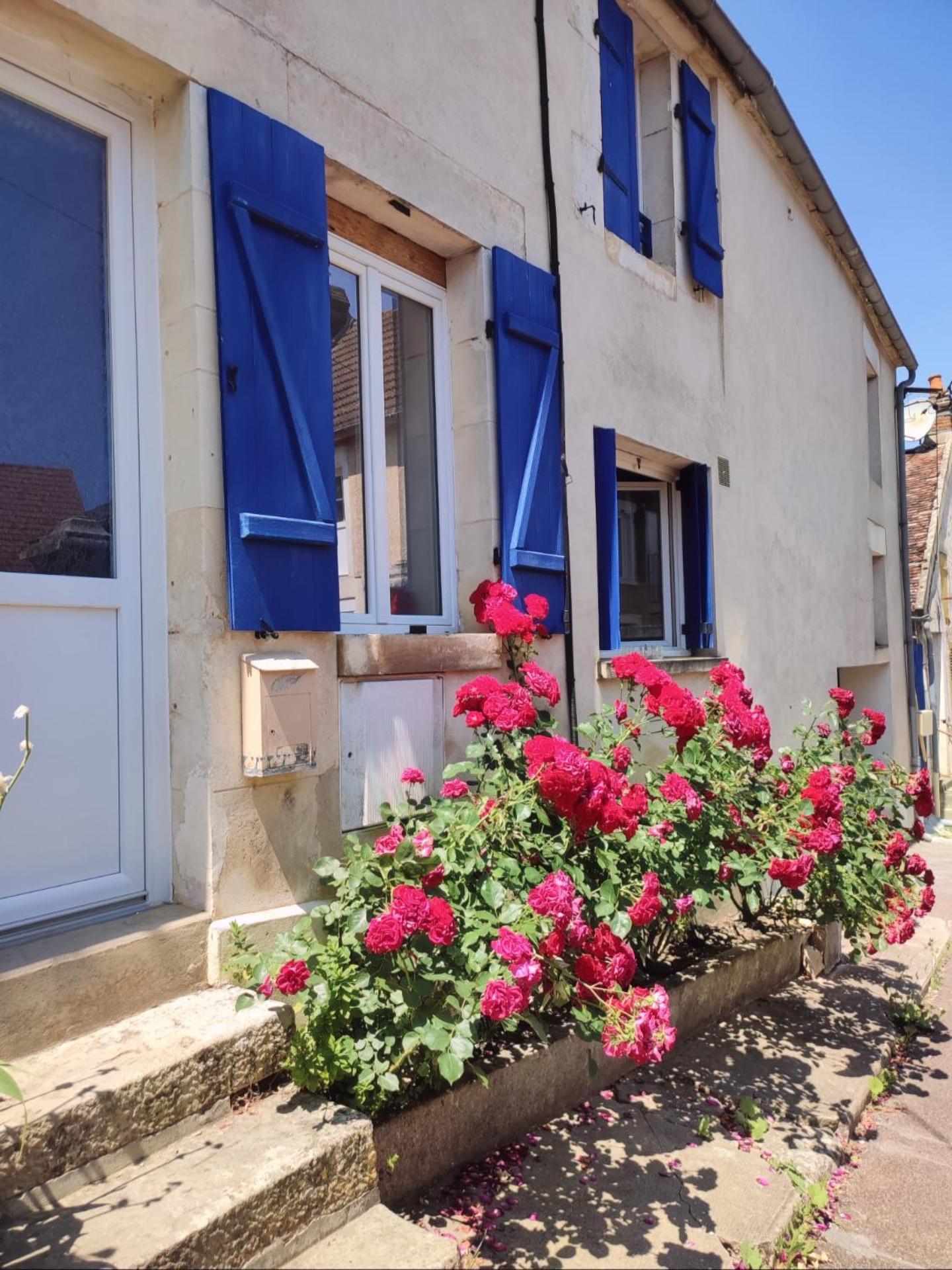 Gite En Plein Coeur Du Vignoble Chablisien Courgis Dış mekan fotoğraf